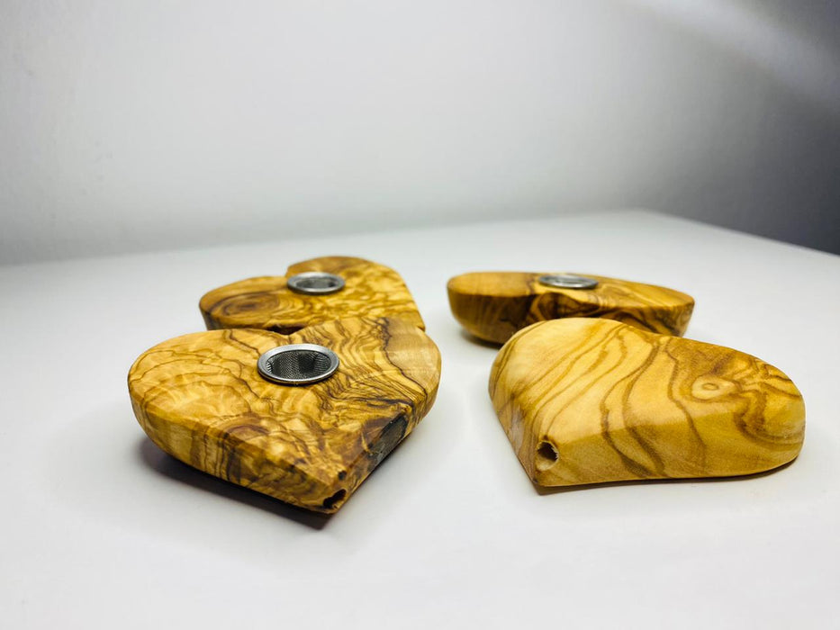 VOW | Olive Wood Heart Pipe