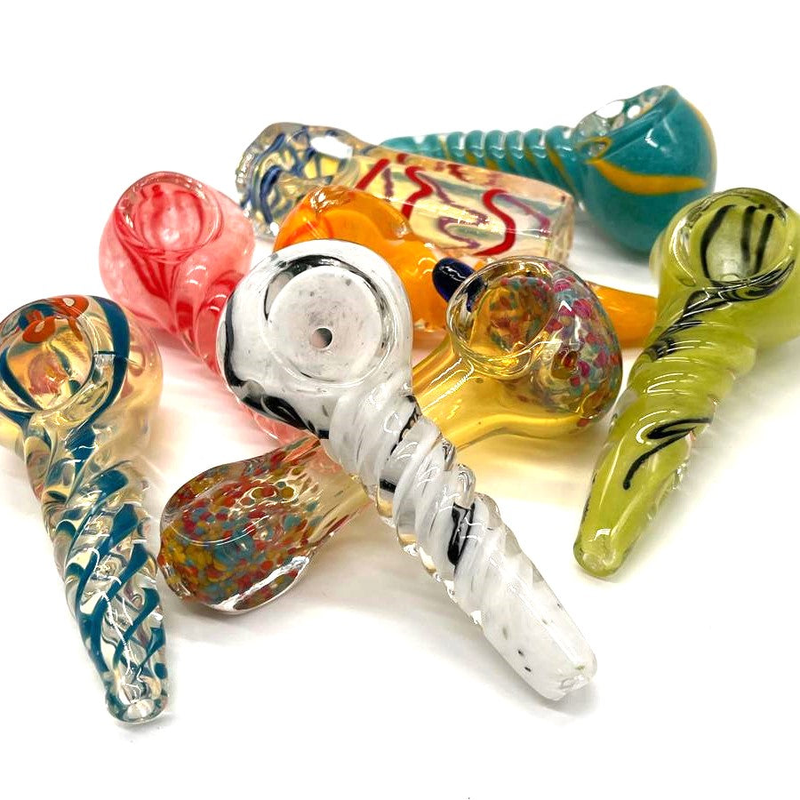 Glass hand pipe