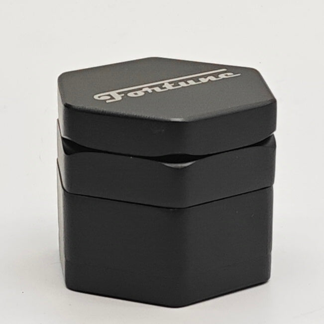 Fortune | 4 Parts Aluminum Hexagon Herb Grinder